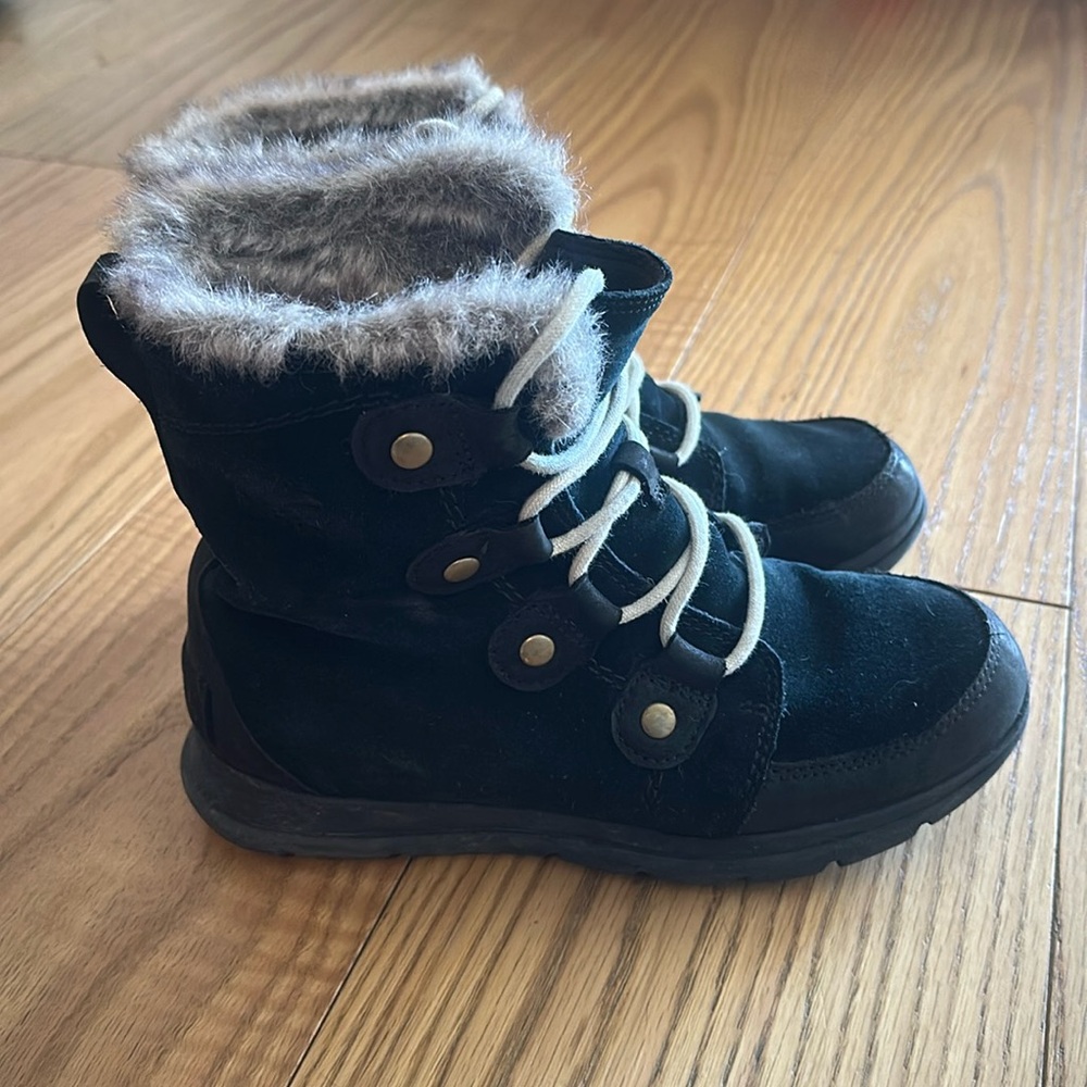 Sorel Women’s Explorer Joan Boot
